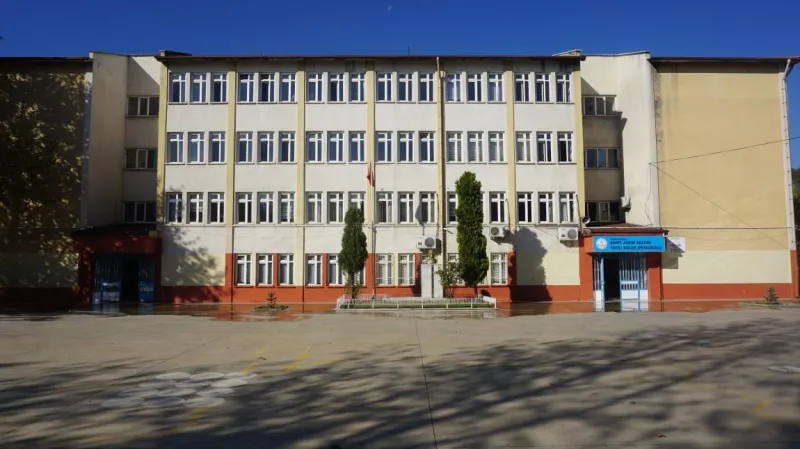 Taşova Şehit Adem Sezgin Yatılı Bölge Ortaokulu - Taşova Ortaokulları