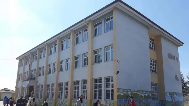 Çubuk Güldarpı Ortaokulu - Çubuk Ortaokulları