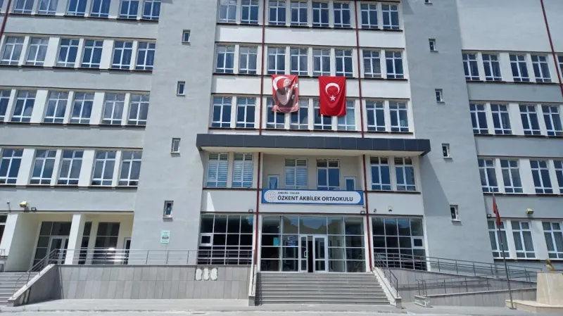 Sincan Özkent Akbilek Ortaokulu - Sincan Ortaokulları