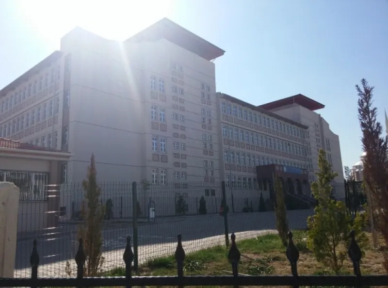 Sincan Ertuğrul Gazi İmam Hatip Ortaokulu - Sincan Ortaokulları