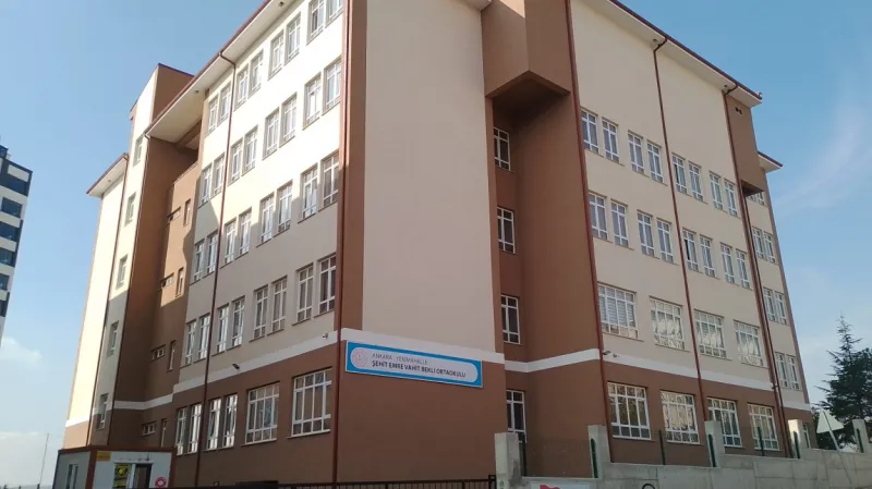Yenimahalle Şehit Emre Vahit Bekli Ortaokulu - Yenimahalle Ortaokulları