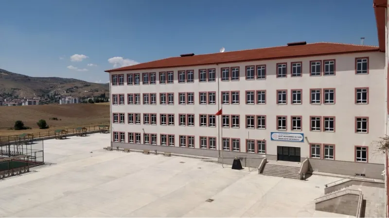 Yenimahalle Şehit Muhammed Ali Sarı İmam Hatip Ortaokulu - Yenimahalle Ortaokulları