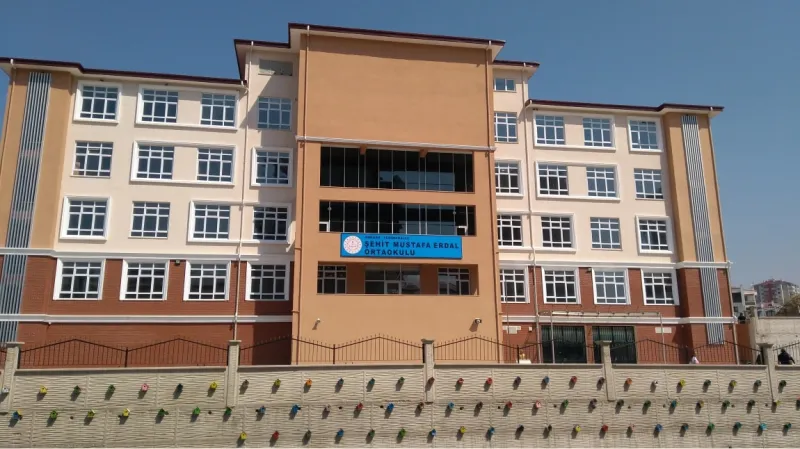 Yenimahalle Şehit Mustafa Erdal Ortaokulu - Yenimahalle Ortaokulları
