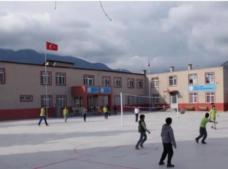 Finike Hasyurt Kolaklar Ortaokulu - Finike Ortaokulları