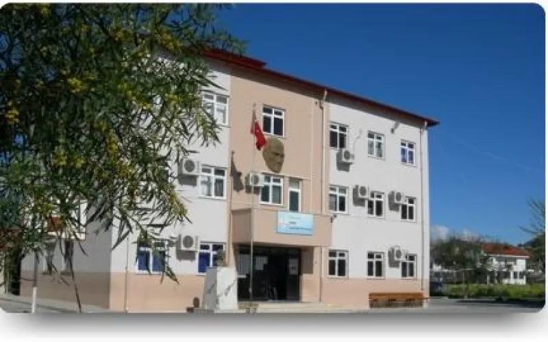 Kaş Kınık Ortaokulu - Kaş Ortaokulları