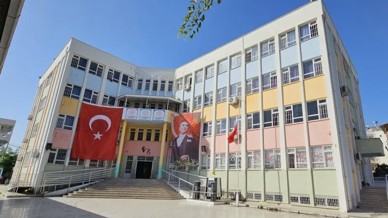 Manavgat 75. Yıl Cumhuriyet Ortaokulu - Manavgat Ortaokulları