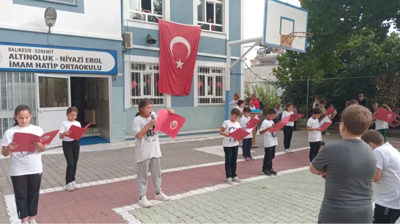 Edremit Altınoluk Niyazi Erol İmam Hatip Ortaokulu - Edremit Ortaokulları