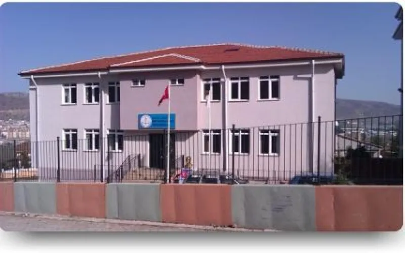 Bozüyük Ertuğrulgazi Ortaokulu - Bozüyük Ortaokulları