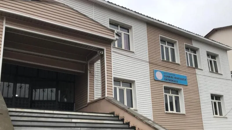Güroymak Günkırı İmam Hatip Ortaokulu - Güroymak Ortaokulları