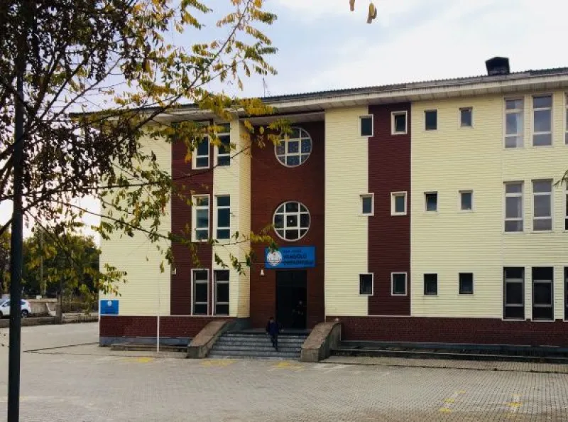 Tatvan Tatvan Van Gölü Ortaokulu - Tatvan Ortaokulları