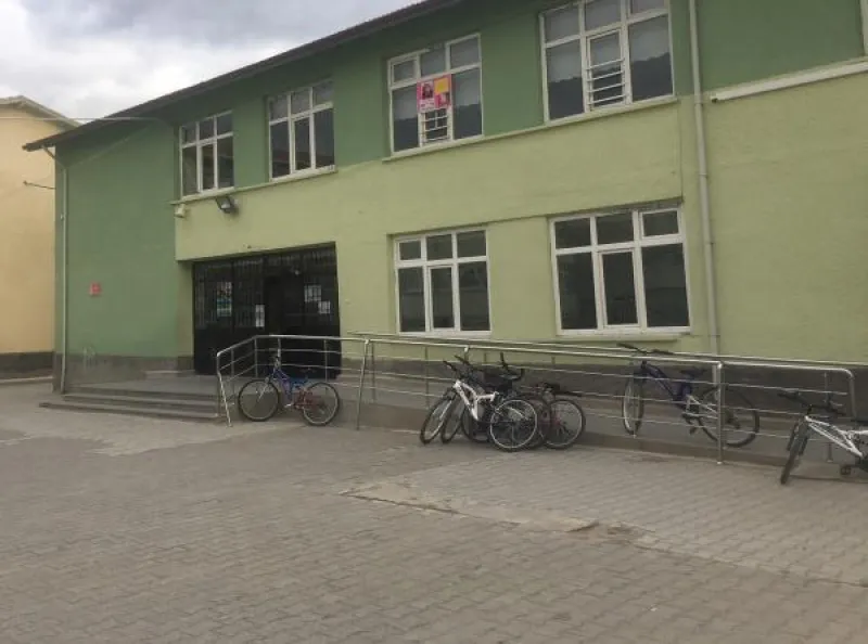 Sungurlu Sungurlu İmam Hatip Ortaokulu - Sungurlu Ortaokulları