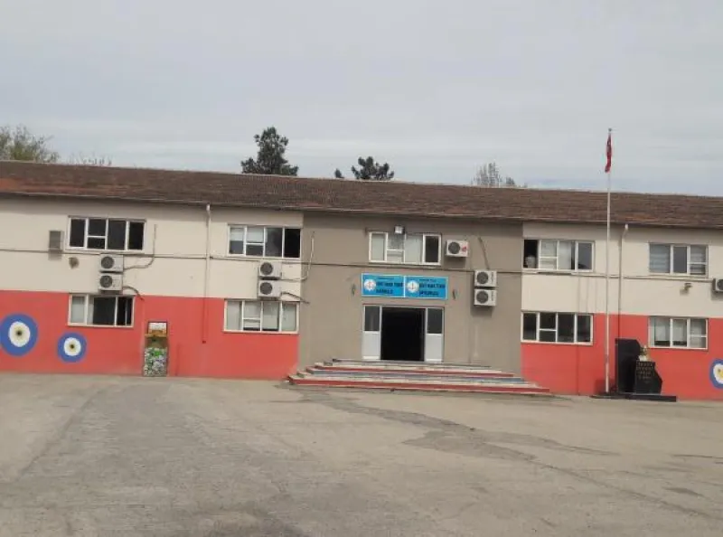 Bağlar Şehit Namık Tümer Ortaokulu - Bağlar Ortaokulları