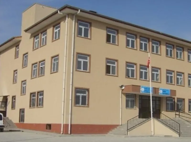 Dicle Koru Ortaokulu - Dicle Ortaokulları