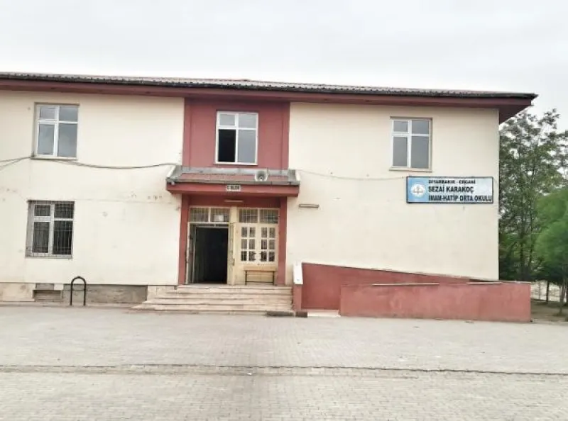 Ergani Sezai Karakoç İmam Hatip Ortaokulu - Ergani Ortaokulları