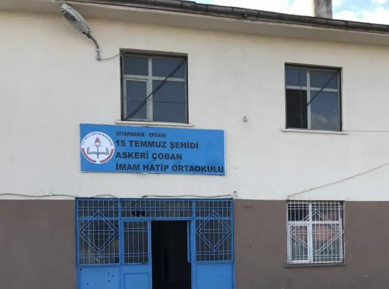 Ergani Şehit Askeri Çoban İmam Hatip Ortaokulu - Ergani Ortaokulları