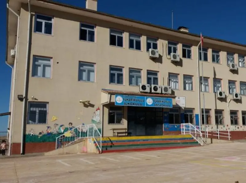 Ergani Yukarı Kuyulu İmam Hatip Ortaokulu - Ergani Ortaokulları