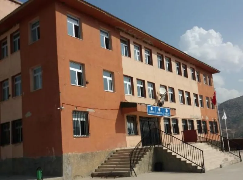 Kulp Aygün Sarıçoban İmam Hatip Ortaokulu - Kulp Ortaokulları