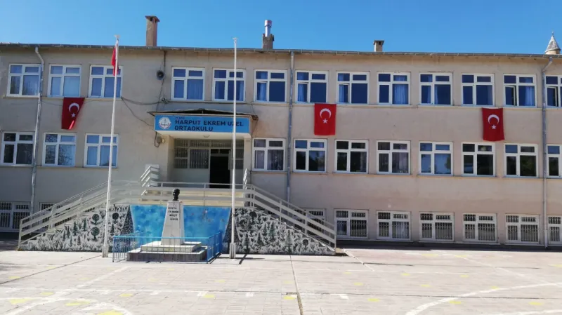 Merkez Harput Ekrem Uzel Ortaokulu - Merkez Ortaokulları