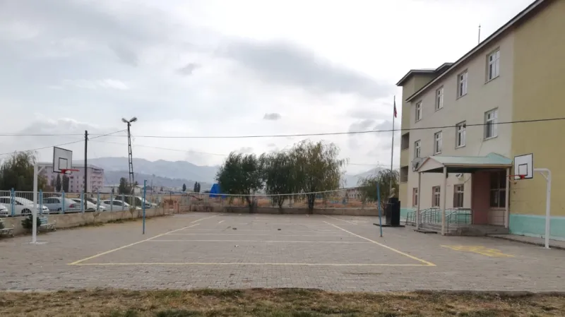 Yakutiye İbrahim Hakkı Ortaokulu - Yakutiye Ortaokulları