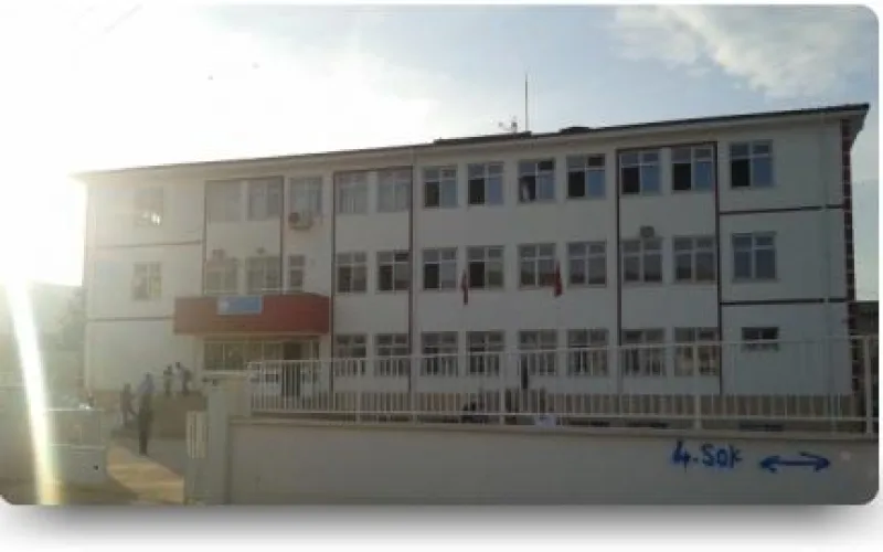 Şehitkamil Bağbaşı Şehit Memik Ayçiçek Ortaokulu - Şehitkamil Ortaokulları