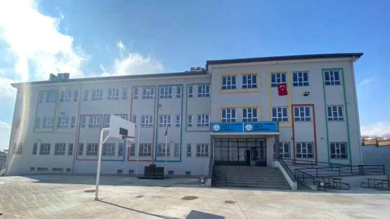 Şehitkamil Küllü Ortaokulu - Şehitkamil Ortaokulları
