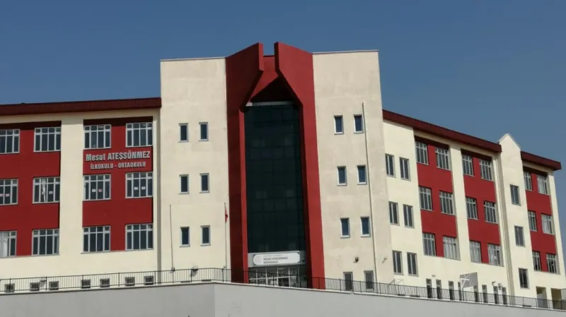 Şehitkamil Mesut Ateşsönmez Ortaokulu - Şehitkamil Ortaokulları