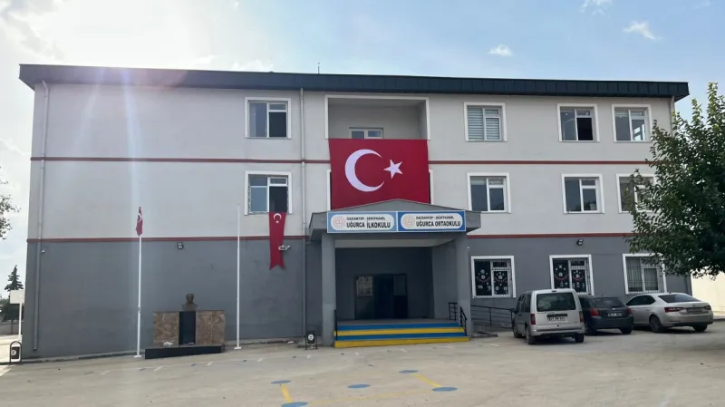 Şehitkamil Uğurca Ortaokulu - Şehitkamil Ortaokulları