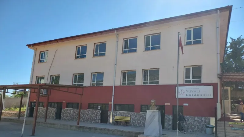 Hassa Yuvalı Ortaokulu - Hassa Ortaokulları