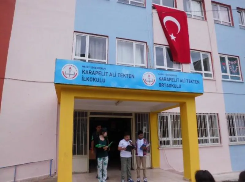 İskenderun Karapelit Ali Tekten Ortaokulu - İskenderun Ortaokulları