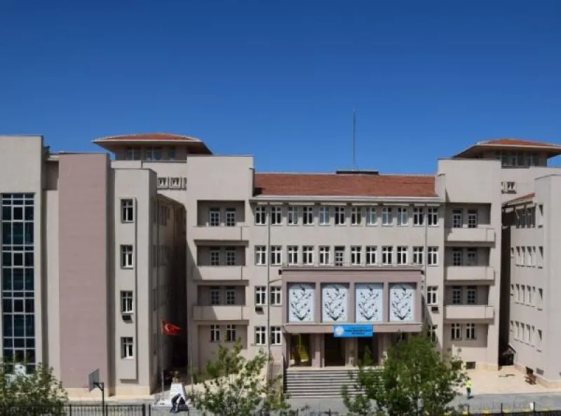 Arnavutköy Yunus Emre Ortaokulu - Arnavutköy Ortaokulları
