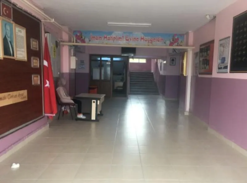 Arnavutköy Hasan Tahsin İmam Hatip Ortaokulu - Arnavutköy Ortaokulları