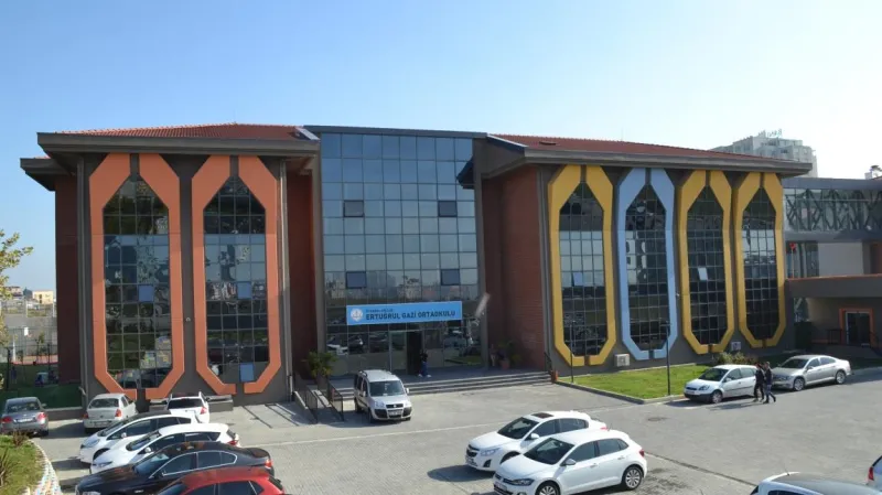 Avcılar Emlak Konut Ertuğrul Gazi Ortaokulu - Avcılar Ortaokulları