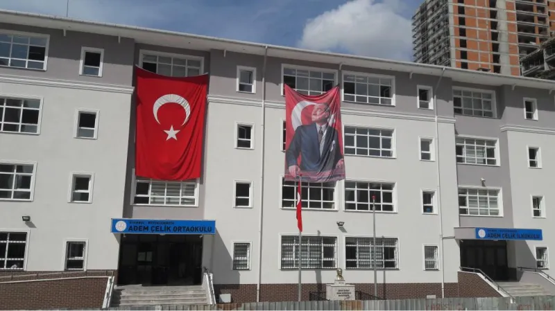 Büyükçekmece Adem Çelik Ortaokulu - Büyükçekmece Ortaokulları