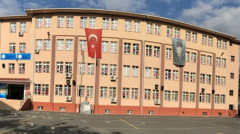 Esenyurt Esenyurt Zübeyde Hanım Ortaokulu - Esenyurt Ortaokulları