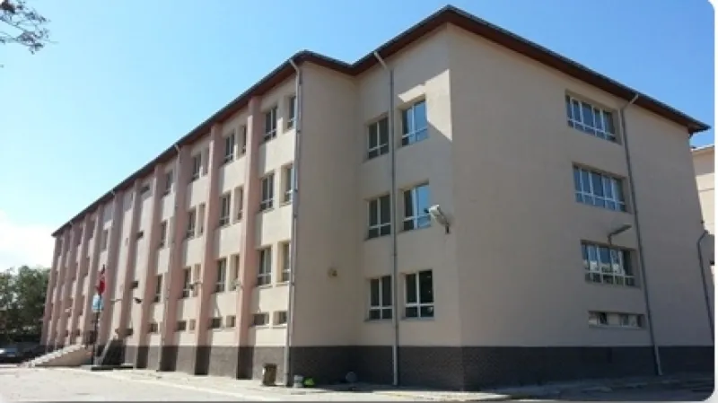 Esenyurt Kıraç Ortaokulu - Esenyurt Ortaokulları