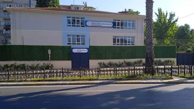 Eyüpsultan Zekai Dede İmam Hatip Ortaokulu - Eyüpsultan Ortaokulları