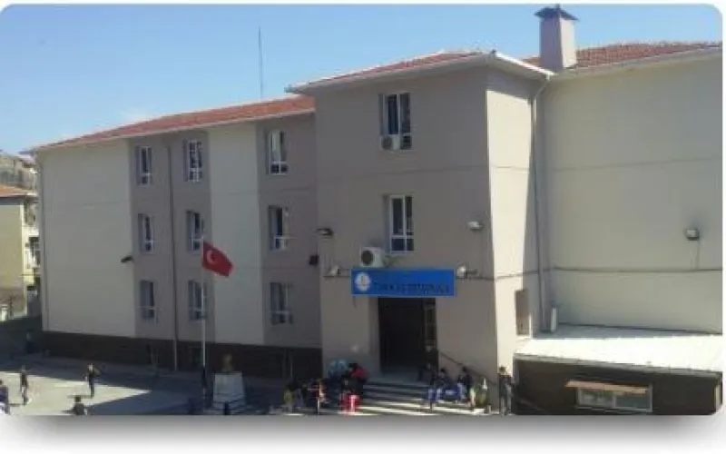 Fatih Tarık Us Ortaokulu - Fatih Ortaokulları