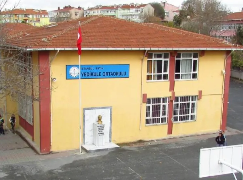 Fatih Yedikule Ortaokulu - Fatih Ortaokulları