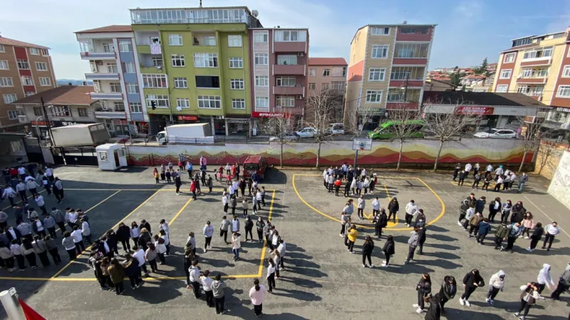 Sarıyer Orgeneral Emin Alpkaya Ortaokulu - Sarıyer Ortaokulları