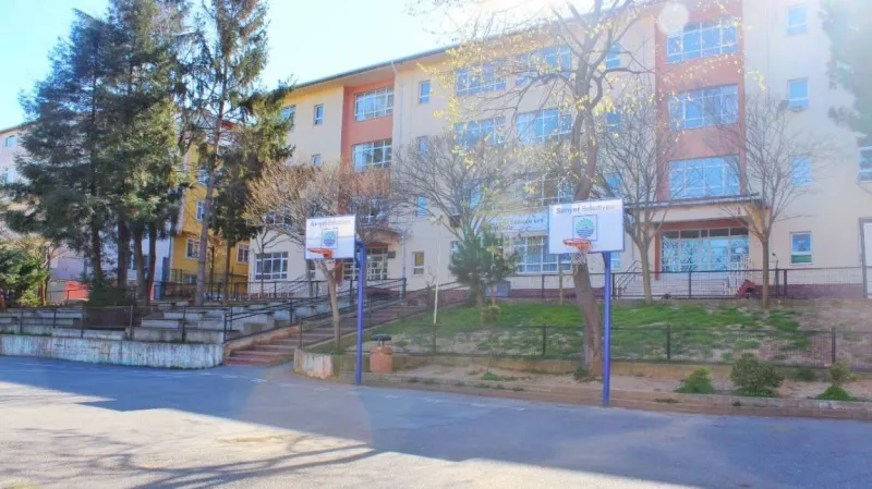 Sarıyer Bahçeköy Türkan Efe Ortaokulu - Sarıyer Ortaokulları