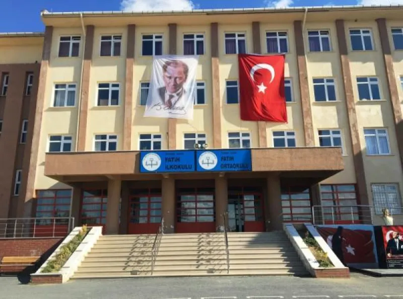 Silivri Silivri Fatih Ortaokulu - Silivri Ortaokulları