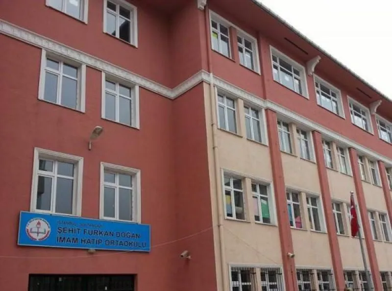 Sultangazi Şehit Furkan Doğan İmam Hatip Ortaokulu - Sultangazi Ortaokulları
