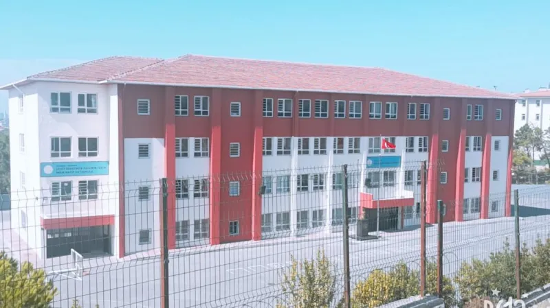 Ümraniye Şehit Öğretmen Yasemin Tekin İmam Hatip Ortaokulu - Ümraniye Ortaokulları
