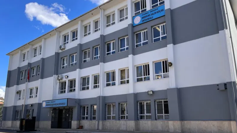 Ümraniye Mebruke Salih Koçak Ortaokulu - Ümraniye Ortaokulları