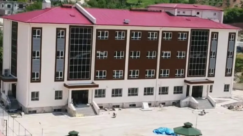 Dulkadiroğlu Elmalar Şehit Cihan Karabörk Ortaokulu - Dulkadiroğlu Ortaokulları