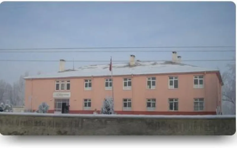 Bünyan Şehit Jandarma Er Zafer Akkaş Ortaokulu - Bünyan Ortaokulları