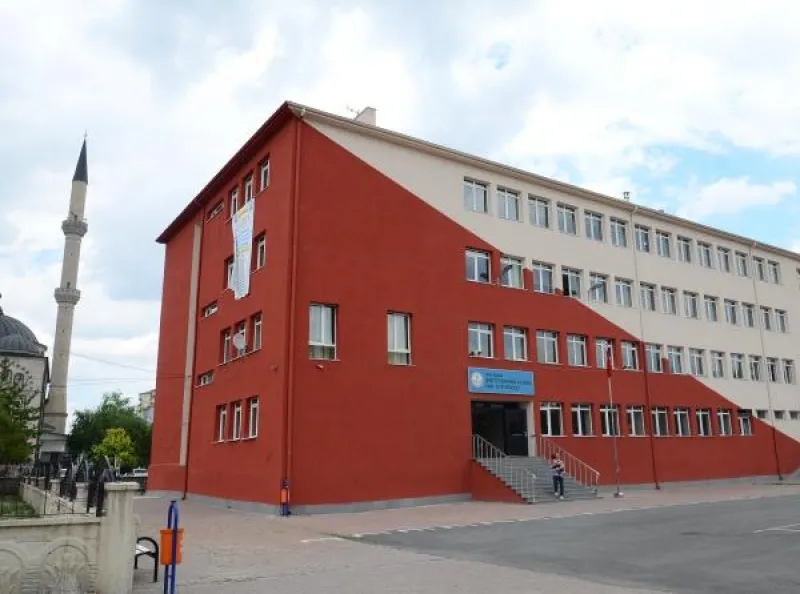 Kocasinan Şehit Üsteğmen Mustafa Şimşek İmam Hatip Ortaokulu - Kocasinan Ortaokulları