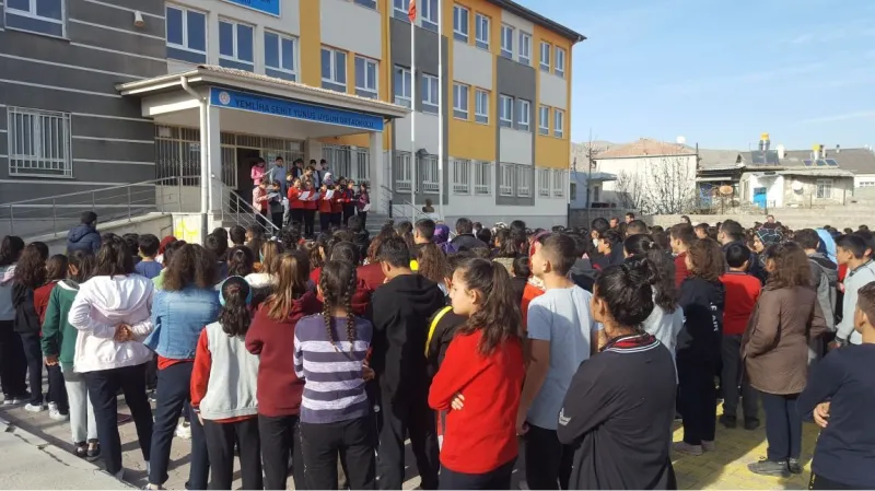 Kocasinan Yemliha Şehit Yunus Uygun İmam Hatip Ortaokulu - Kocasinan Ortaokulları