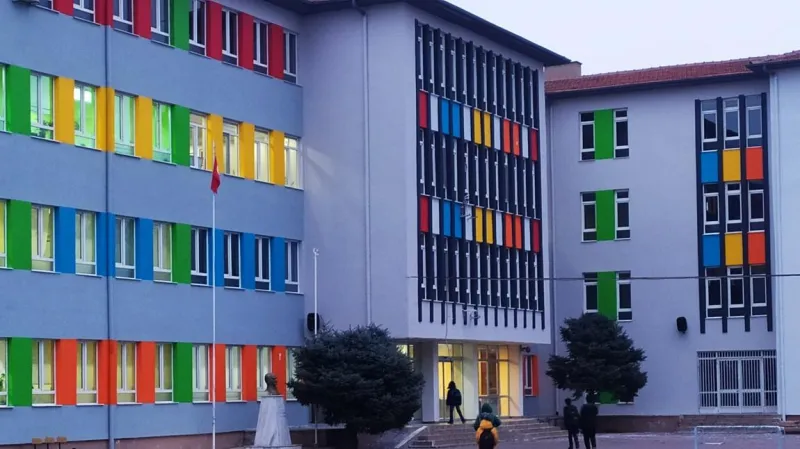 Kocasinan Mustafa Germirli İmam Hatip Ortaokulu - Kocasinan Ortaokulları