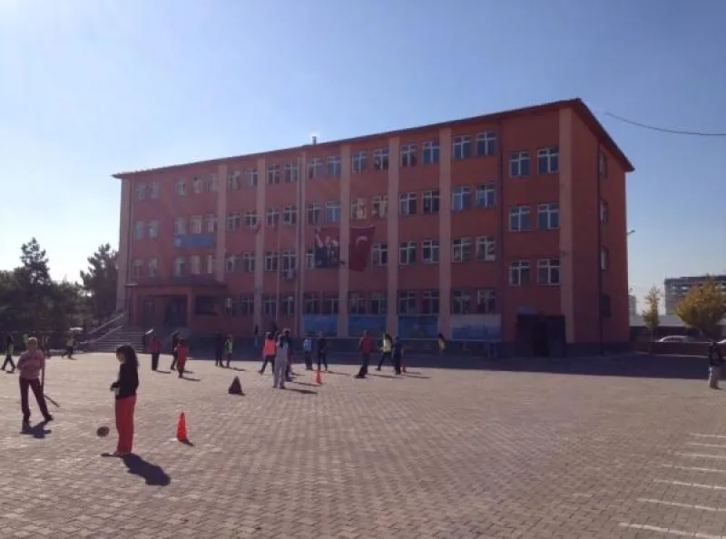 Kocasinan Cevdet Sunay İmam Hatip Ortaokulu - Kocasinan Ortaokulları